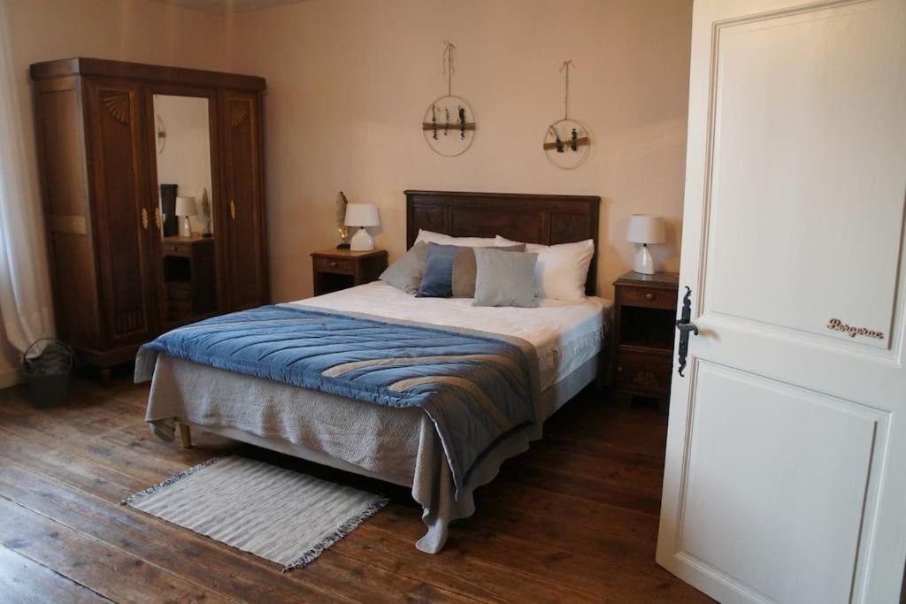 Entre Pierre Et Vigne - Charming Former Winery Farmhouse With Hot Tub & Swimming Pool Monestier  Exterior photo